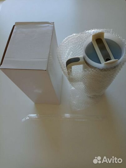 Термокружка очень большой объём 1200 мл с дефектом