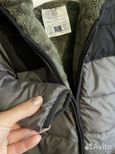 Фирменная детская зимняя куртка Gap