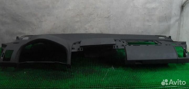 Накладка торпедо Toyota Corolla Verso R1 2004