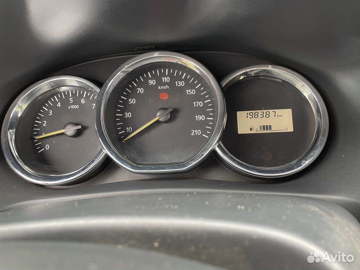 Renault Logan 1.6 МТ, 2015, 198 387 км