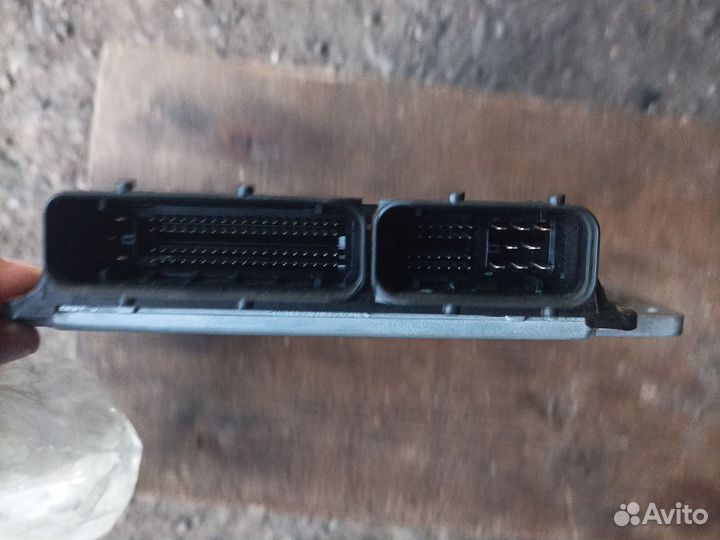 Блок управления двигателем nissan sunny