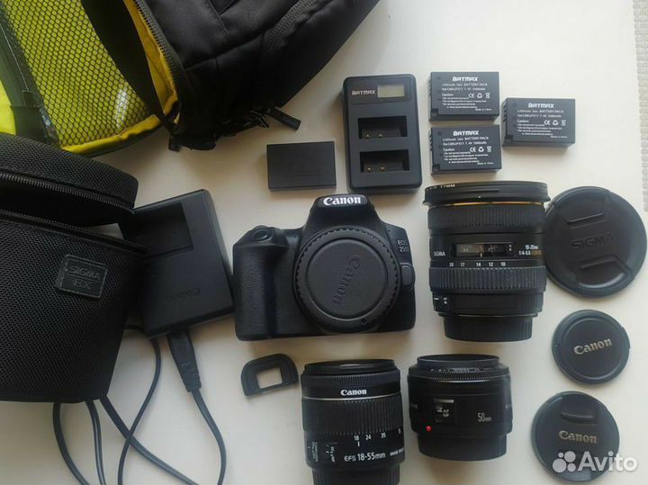 Зеркальный фотоаппарат canon EOS 250d