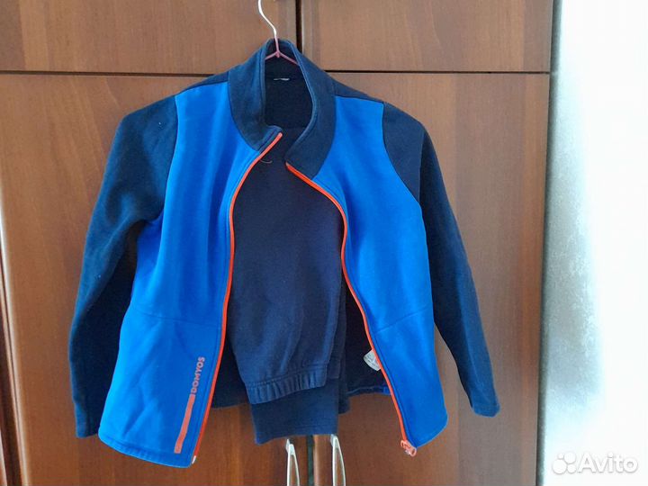 Спортивный костюм для мальчика 8-9 лет