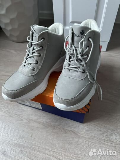 Ботинки, полуботинки женские