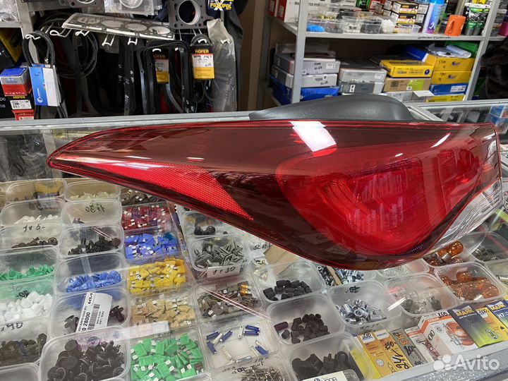Задний левый фонарь hyundai elantra 5