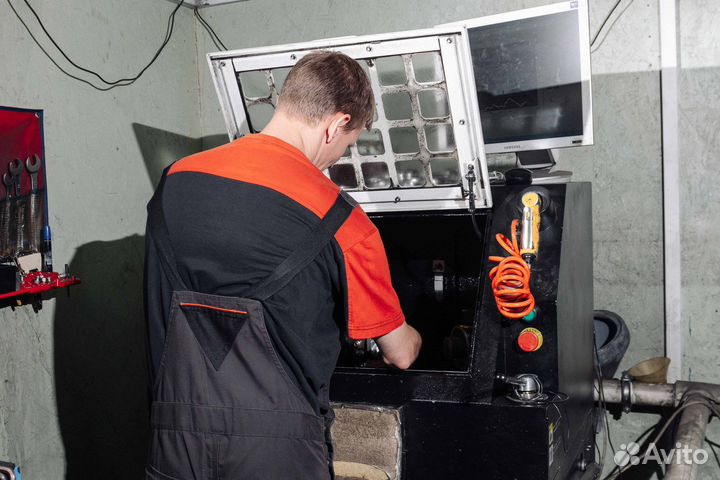 Турбокомпрессор Volvo D7D EC240B EC290B