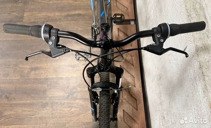 Горный Rockrider ST100 27,5 (Aluminium)