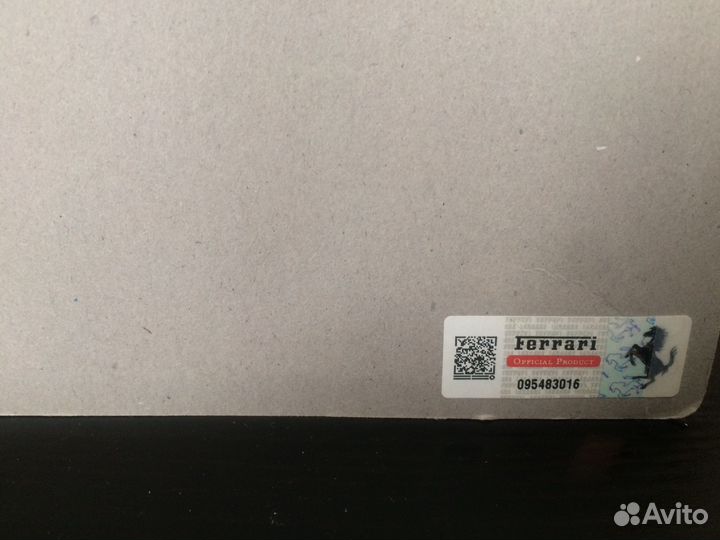 Машина ferrari