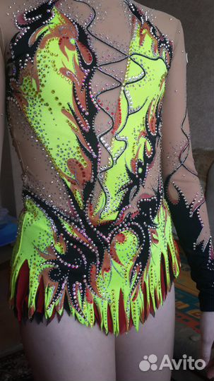 Купальник для художественной гимнастики