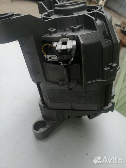 Двигататель стиральной машины