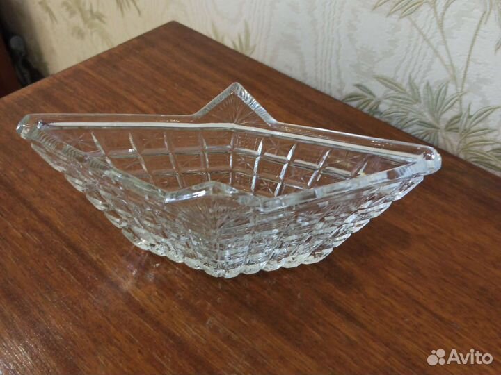 Вазы хрустальные.ссср