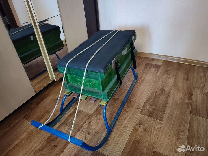 Сани для рыбалки с ящиком