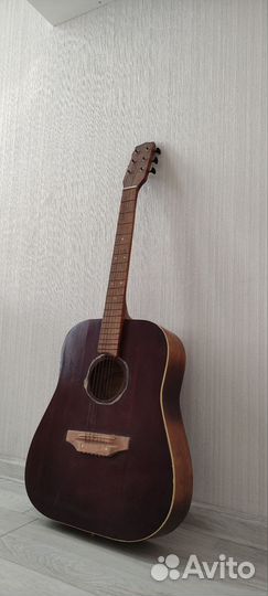 Акустическая гитара бу