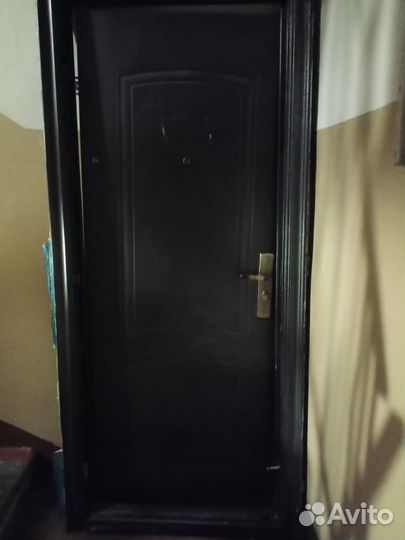Дверь входная металлическая