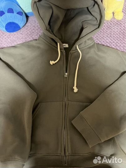 Кофта на молнии