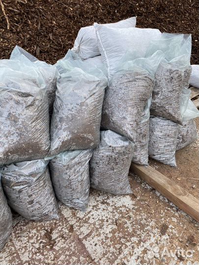 Кора, щепа для мульчирования.- мульча