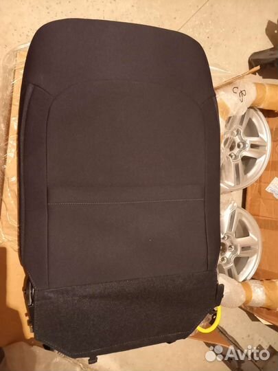 Спинка сидения пассажира KIA Cerato 08-13