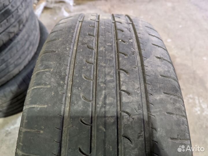 Goodyear EfficientGrip SUV 4x4 215/60 R17