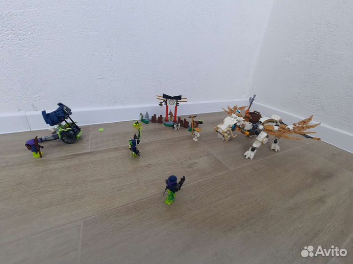 Lego Ninjago Дракон мастера Ву