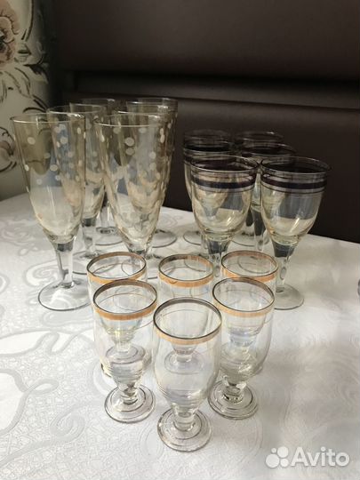 Хрустальные стеклянные рюмки и фужеры редкие