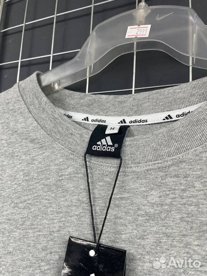 Костюм Adidas с шортами