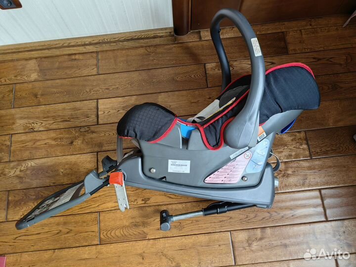 Автолюлька с базой изофикс для новорожденных