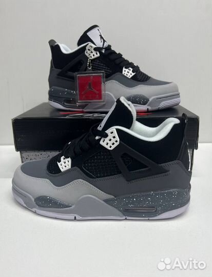 Nike Air Jordan 4