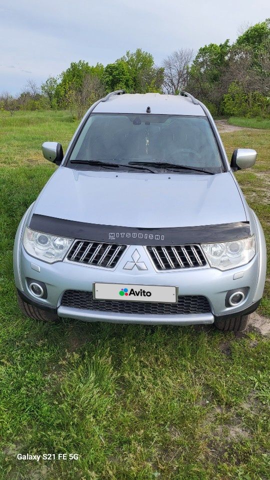 Mitsubishi Pajero Sport: фото владельца