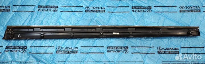 Молдинг двери Lexus Ls 460, Ls 600H перед L 12-17