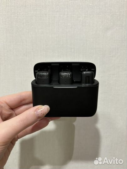 Петличный микрофон для iPhone, Ulanzi Lightning