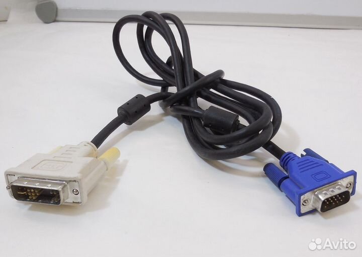 Кабели VGA SATA RJ45 USB 220В