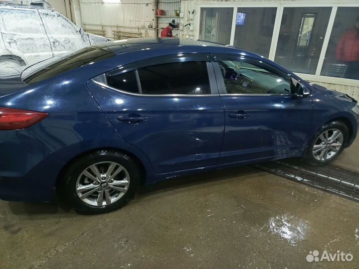 Hyundai Elantra 2.0 AT, 2016, 99 000 км