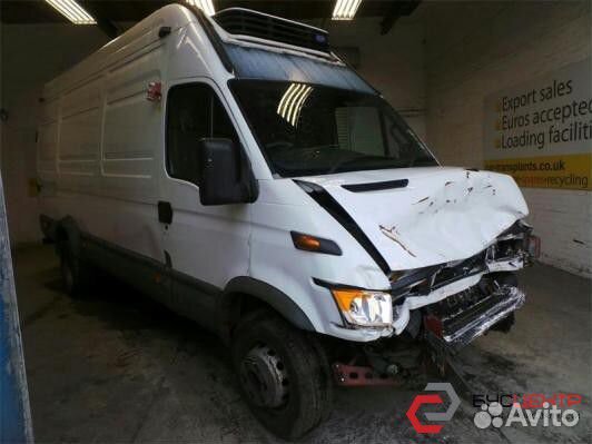 Разбираю ивеко дейли. Разбираю ивеко дейли. Разборка ивеко. Рефрижератор 7 метров ивеко разборка с армированного пластика. Разбираю ивеко дейли.