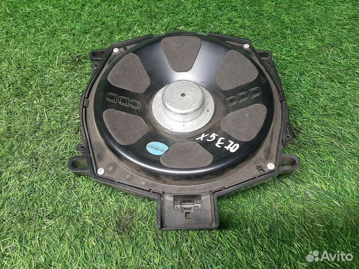 В наличии: Сабвуфер на Bmw X5 E70