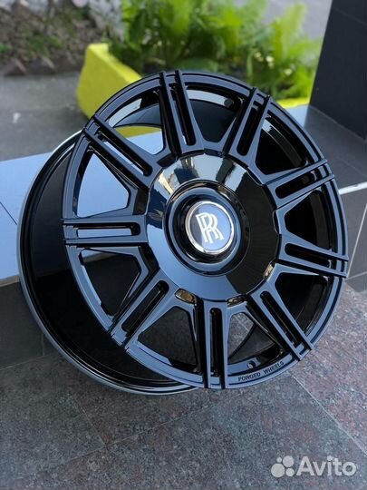 Кованые диски GT Forged R22 Rolls-Royce Cullinan