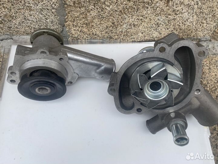 Помпа на УАЗ 409, 417 двигатель