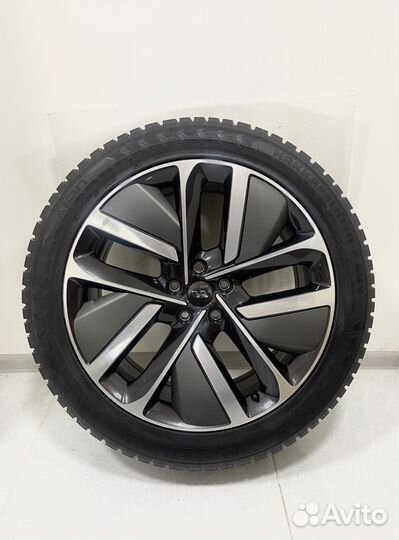 Новые LiXiang L7, LiXiang L9, Nokian 265/45 R21