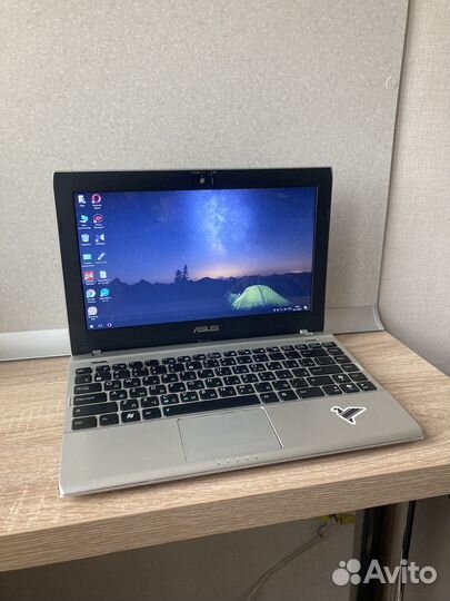 Нетбук asus 1225B