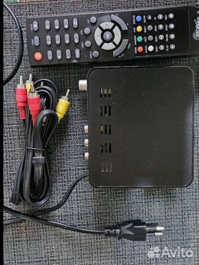 Тв приставка приемник DVB-T2 Globo GL30