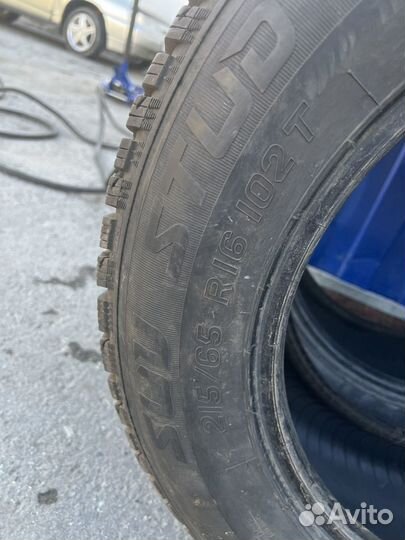 Kormoran SUV Stud 215/65 R16 102T