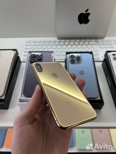 iPhone Xs, 64 ГБ