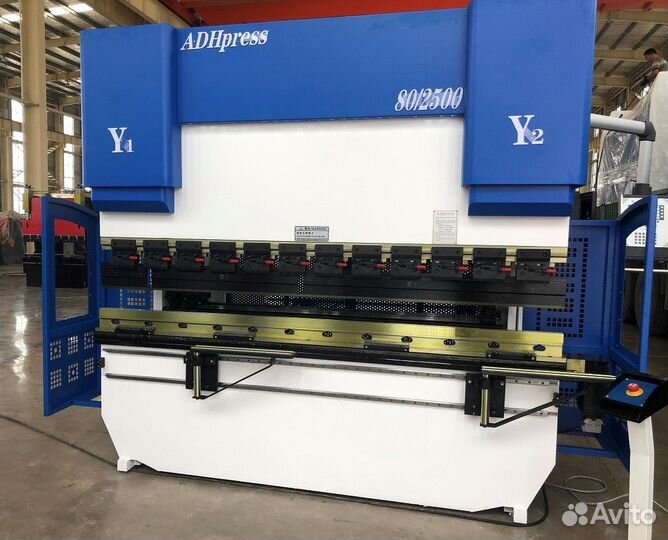 Гидравлический листогибочный пресс