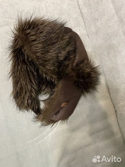 Шапка-ушанка женская из эко-кожи