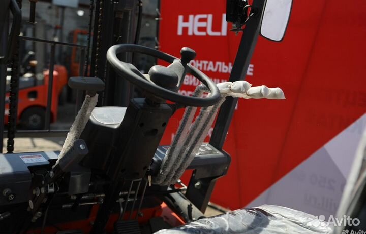 Вилочный погрузчик Heli CPCD30, 2023
