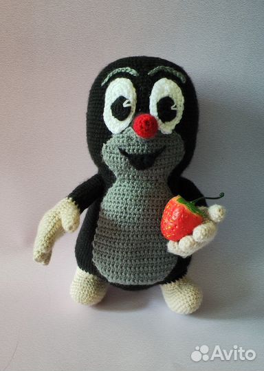 Вязаные Крот из мультика и Ежик в тумане