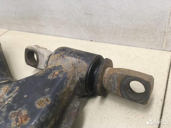 Рычаг передний правый Elantra 2000-2005