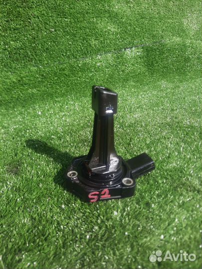 Датчик уровня масла Skoda Octavia, II (A5) Рест