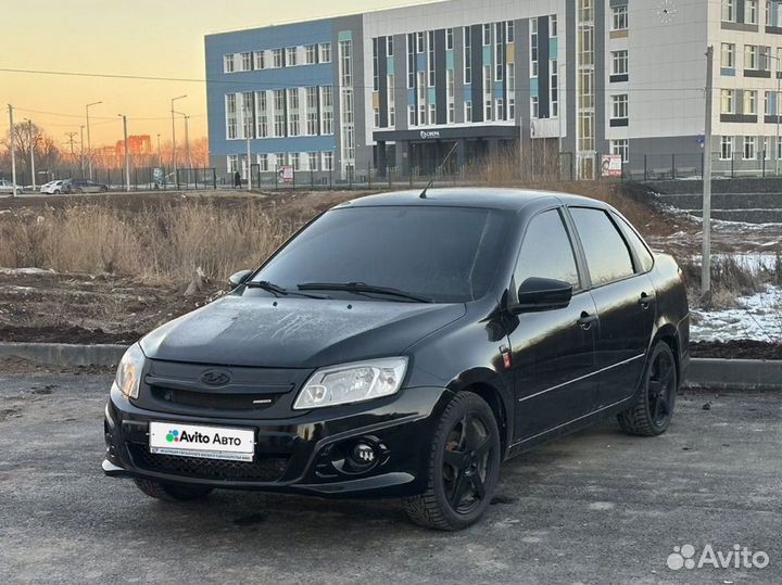 LADA Granta 1.6 МТ, 2017, 130 000 км
