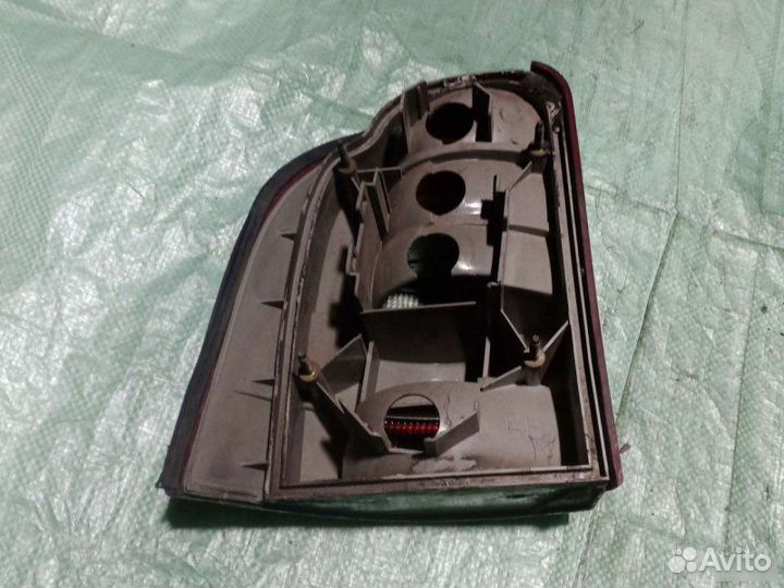 Фонарь задний правый Ford Mondeo 2 1998