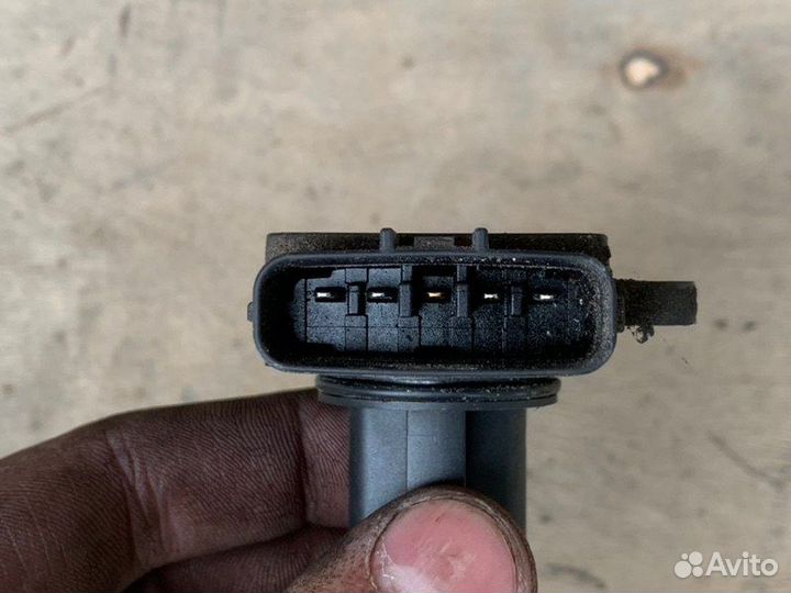 Датчик массового расхода воздуха Mazda Mazda 3 BK